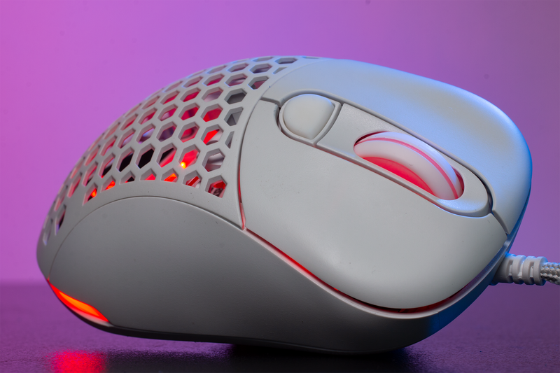 MOUSE VSG AQUILA AIR MATE | 16, 000 DPI | RGB | BLANCO